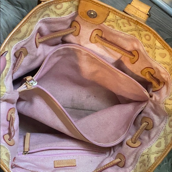 Vintage Dooney and Bourke handbag - Picture 2 of 11